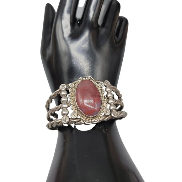 Agate Sterling Silver Open Cuff Bracelet Red Cabachon Detailed 925 Design SZ 6 - Picture 1 of 16